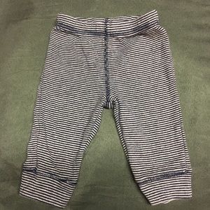 🍏Navy and white striped pants 3 months